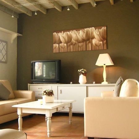Charming Holiday Home In Zele Near The Forest ภายนอก รูปภาพ