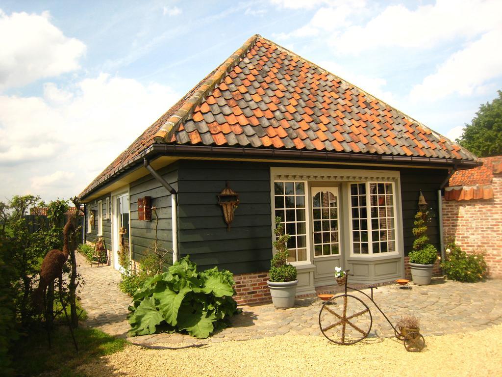 Charming Holiday Home In Zele Near The Forest ภายนอก รูปภาพ