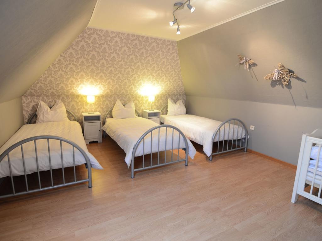 Charming Holiday Home In Zele Near The Forest ภายนอก รูปภาพ